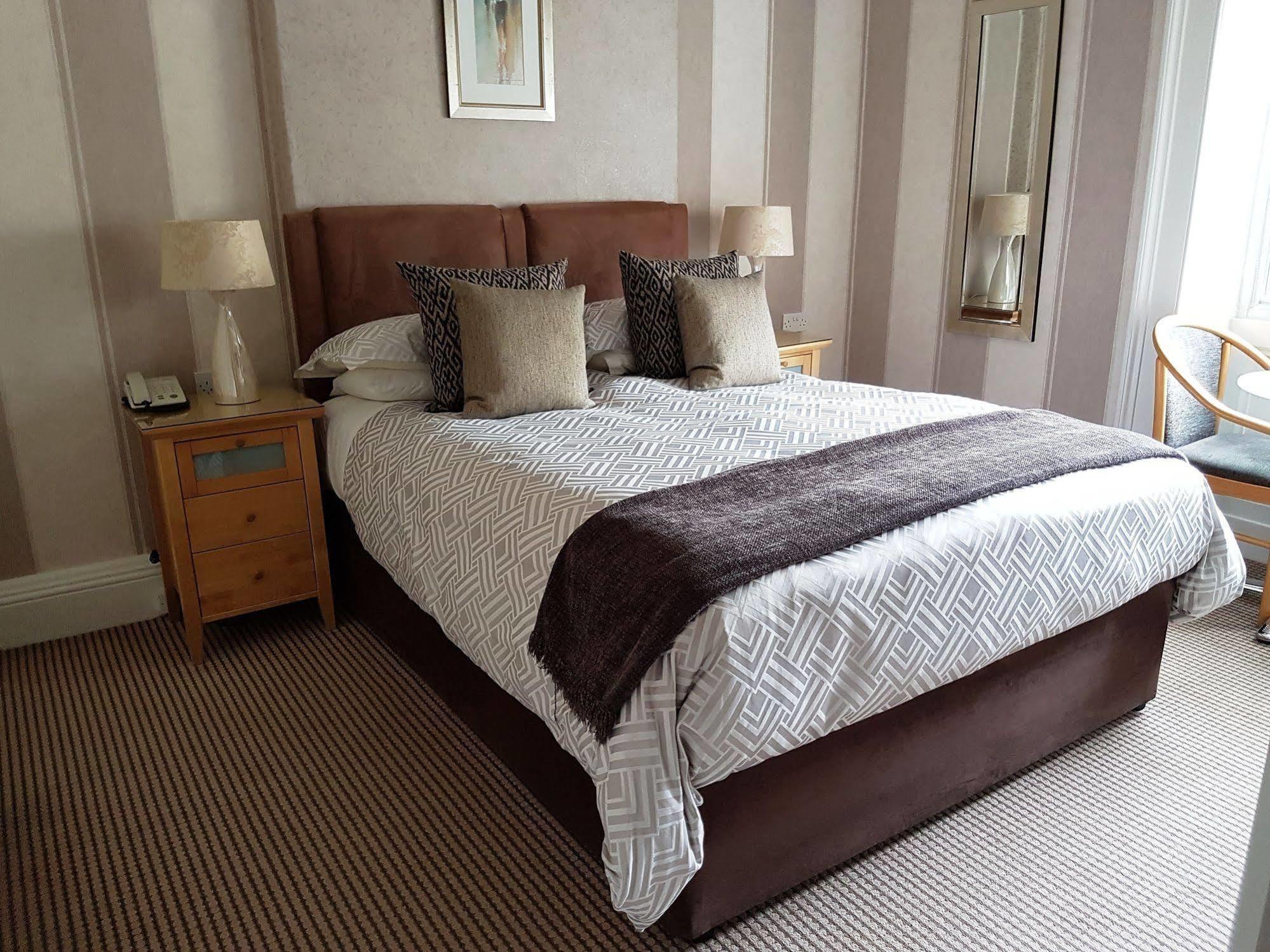 Kew House Hotel Edinburgh Eksteriør billede